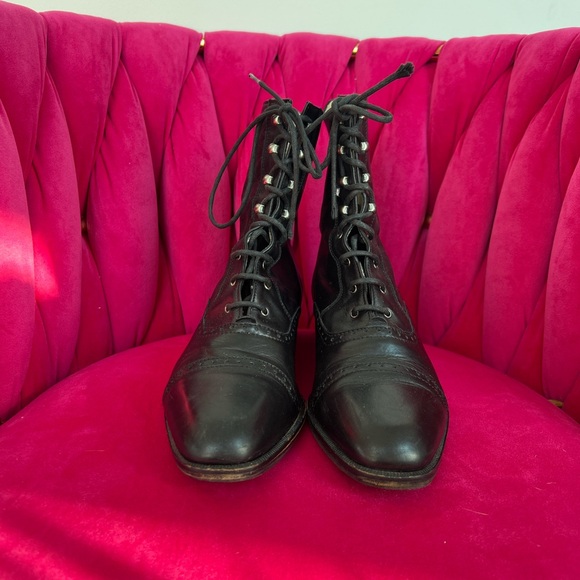 BALLY LEATHER LACE UP BOOTIES - Picture 2 of 5
